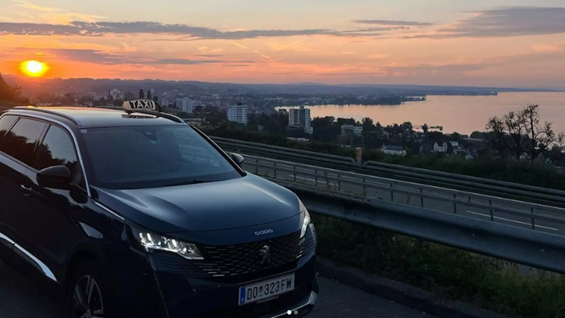 Blue Taxi, Taxiunternehmer, Lustenau, Höchst, Fußach und Gaißau, Seniorentaxi, Privatfahrten, Firmenfahrten, Flughafentransfer, Paketlieferung